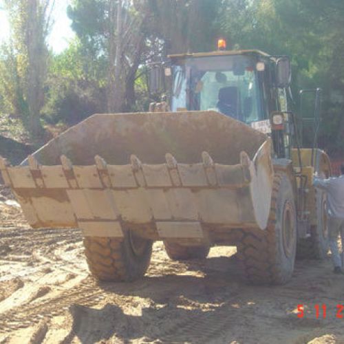 Pala en excavación Valladolid